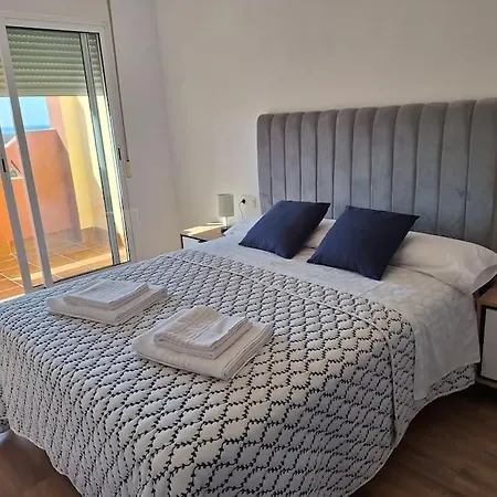 דירה Holidays Corner אלמרימר