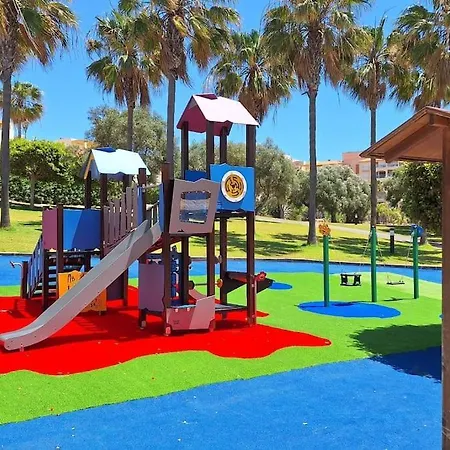 Holidays Corner דירה